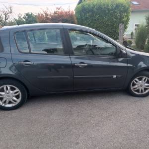 RENAULT CLIO 1.5 DCI
