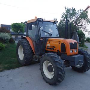 Renault Pales 230