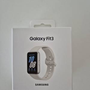SAMSUNG GALAXY FIT 3 PAMETNI SAT, NOVO U KUTIJI, SAMO 40 EURA