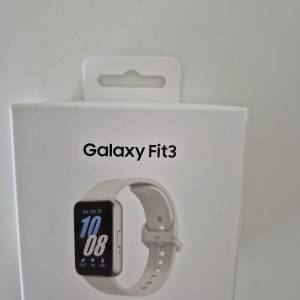 SAMSUNG GALAXY FIT 3 PAMETNI SAT, NOVO U KUTIJI, SAMO 40 EURA