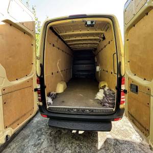 Selidbe i prijevoz stvari – kombi do 3,5T