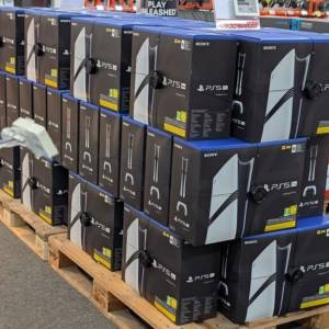 Sony PlayStation PS5 Pro  Console , Sony PlayStation PS5 Slim Blu-Ray