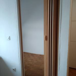 Stan u centru Sesveta