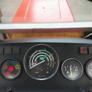 traktor zetor 5211 89 g