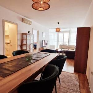 TREŠNJEVKA, NOVA CESTA, PREKRASAN 4-SOBAN STAN 106 m2 + GARAŽA