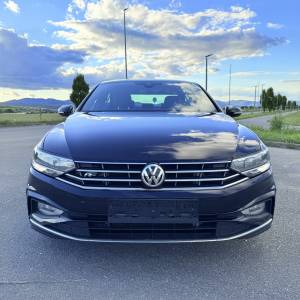 VW Passat B8.5 R-Line 2.0 TDI 2019