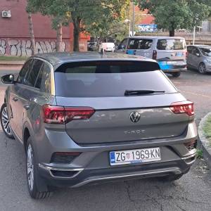 VW T-ROC 1,5 TSI SPORT, registriran do 09/26 u odličnom stanju
