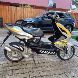 YAMAHA AEROX VALENTINO ROSSI