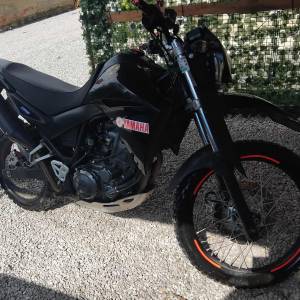 Yamaha xt660r