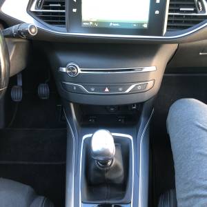 308 SW 2.0 HDi 110 kW ALLURE+ oprema,2018 god.144 000 km,reg. 22.3.26.
