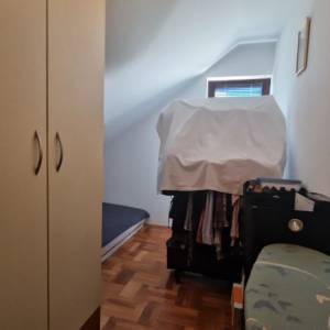 BREZOVICA, KUĆA SA 2 STANA, POMOĆNA ZGRADA ( STAN) I VELIKA OKUĆNICA (