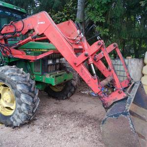 čelni Utovarivač  STOLL