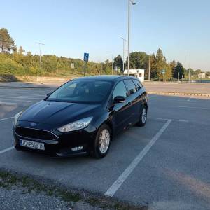 Ford focus 1,6 - 2015 godina