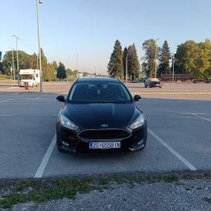 Ford focus 1,6 - 2015 godina