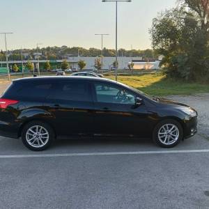 Ford focus 1,6 - 2015 godina