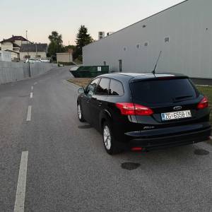 Ford focus 1,6 - 2015 godina