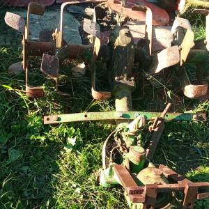 Freza za zemlju, masivna malo korištena, 100 cm,  veliki noževi .