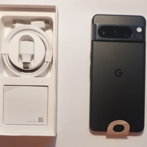 GOOGLE PIXEL 8 PRO 256GB CRNI