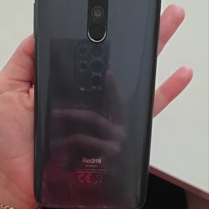Hitno se prodaje xiomi redmi 8pro sa oštečenjem
