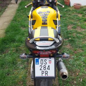 Honda cbr 600f4
