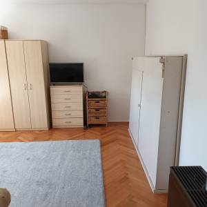 Iznajmljujem stan 32m2, Bosutska ulica, Osijek
