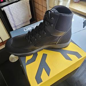 Jelen čizme Profesional Michelin 45Broj