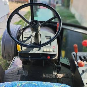 John Deere 3050