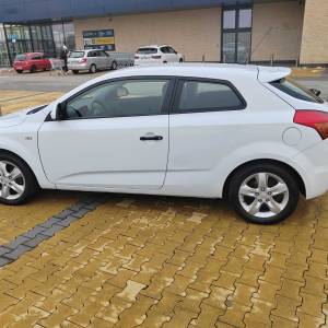 Kia Pro ceed 1.4..samo 100000km..reg do 11/26..alu tempomat..HR auto