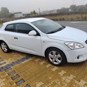 Kia Pro ceed 1.4..samo 100000km..reg do 11/26..alu tempomat..HR auto