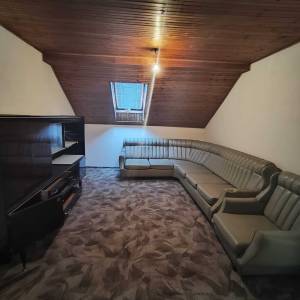 Kuća (Osijek, Jug2) 221m²