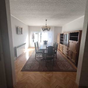 Kuća (Osijek, Jug2) 221m²