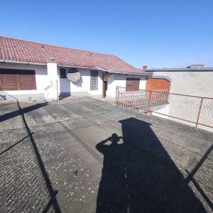 Kuća (Osijek, Jug2) 221m²
