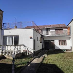 Kuća (Osijek, Jug2) 221m²