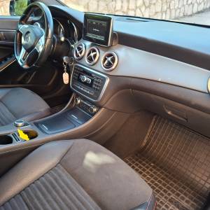 Mercedes Benz CLA 220 CDI AMG Look