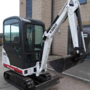 Mini Bageri Bobcat 323 -2009