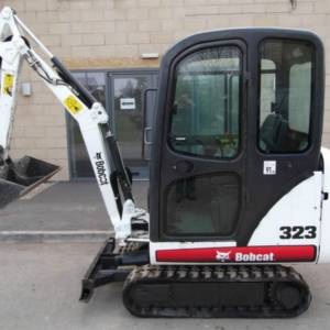 Mini Bageri Bobcat 323 -2009