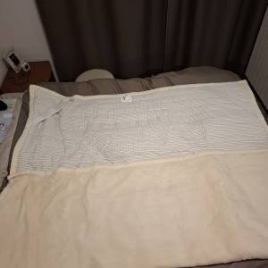 Nadmadrac od merino vune sa magnetima, novo