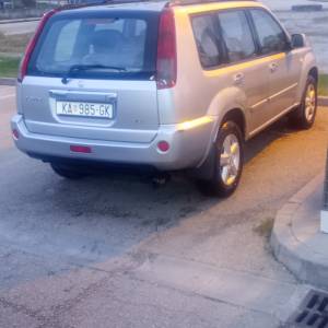 Nissan x-trail 2005.god.
