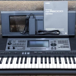 NOVO Yamaha Montage 8, Yamaha MODX8+,Yamaha PSR-SX900,Yamaha PSR-A5000