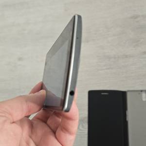 Oneplus one model A0001 model s 64GB memorije