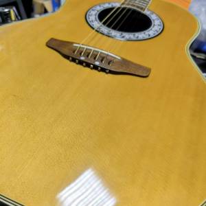 Ovation Celebrity gitara