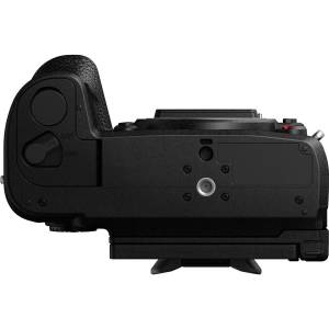 Panasonic Lumix GH6 Mirrorless Camera with Lumix G Leica DG Vario-Elma