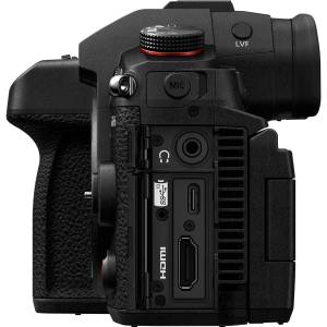 Panasonic Lumix GH6 Mirrorless Camera with Lumix G Leica DG Vario-Elma