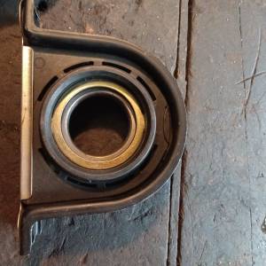 Pent lageri za Iveco