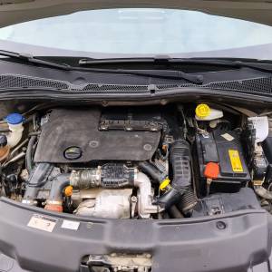 Peugeot 208 1.6 HDI