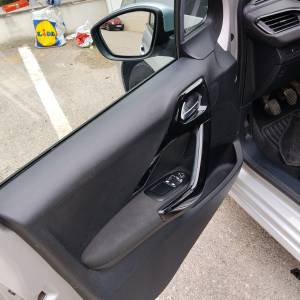 Peugeot 208 1.6 HDI