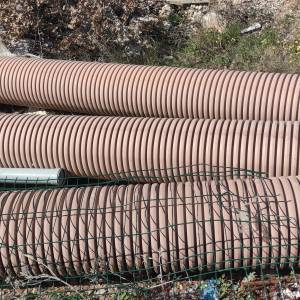 Plastične rebraste kanalizacijske cijevi i septička