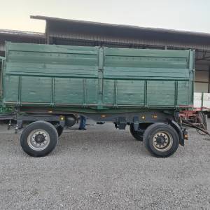 Prikolica trostrani kiper