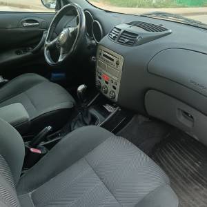 Prodaje se Alfa Romeo