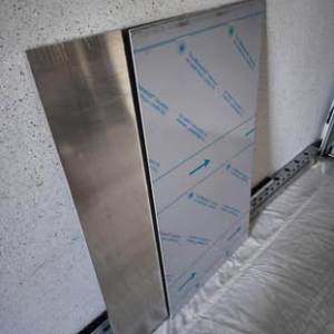 prodajem alu pločevine (ploče) (lim ) 4 mm debljine dimenzije 1150*600